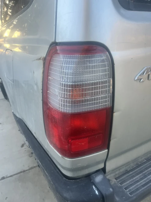 Toyota 4Runner Used OEM Third Brake Light