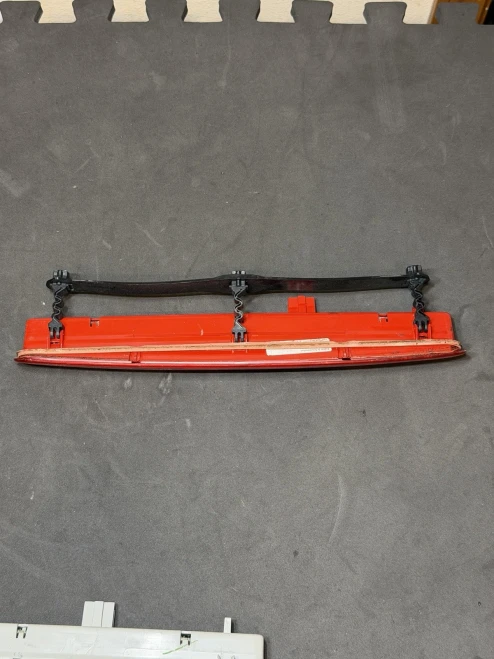 1998-2010 Volkswagen Beetle Red Used OEM Third Brake Light