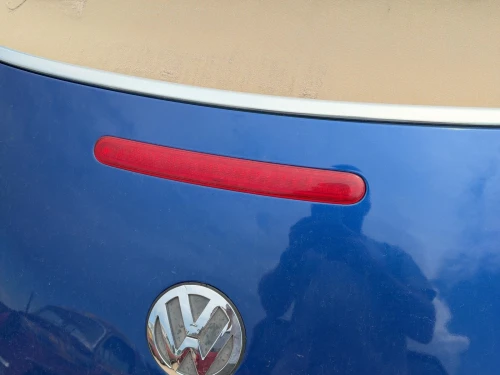 2003-2010 Volkswagen Beetle Convertible Used OEM Third Brake Light