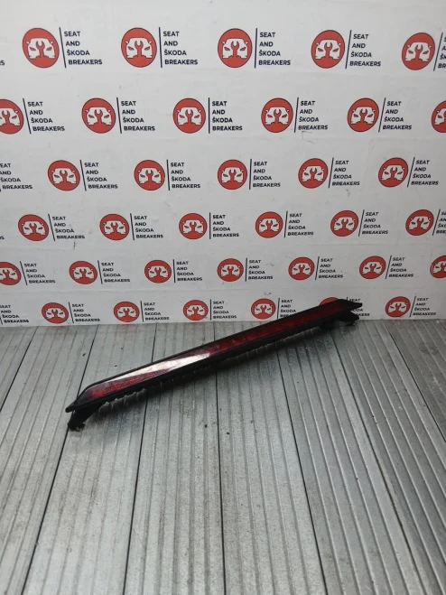 2004 Volkswagen Golf Used Third Brake Light 1J6945097C