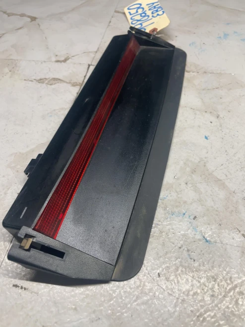 2010 Volkswagen Jetta / GLI Used OEM Third Brake Light