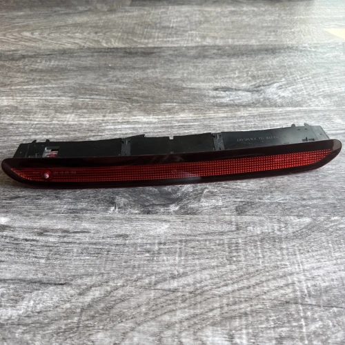 2018-2023 Volkswagen Atlas LED Used OEM Third Brake Light 3CN945087