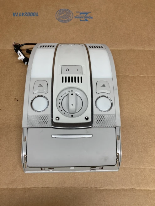 2005-2006 Audi A6 / Quattro Used OEM Overhead Console