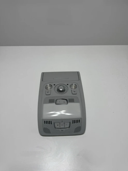 2009-2016 Audi A4 / A5 / Q5 Sunroof Used OEM Overhead Console 8T0947135