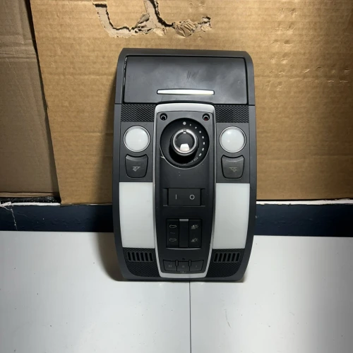 2010-2015 Audi Q7 Used OEM Overhead Console 4L0947135R