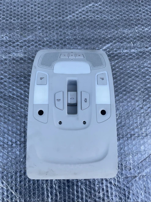 2012-2017 Audi A7 / A6 / Q7 / S7 / RS7 Gray Used OEM Overhead Console