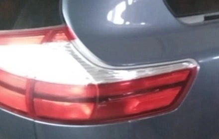 15 16 17 18 19 20 Toyota Sienna Passenger RH Quarter Mounted Tail Lamp OEM used OEM tail light assembly