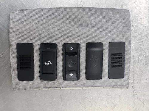 2008-2010 BMW 528xi / 528i Front Sunroof Gray Used OEM Overhead Console 7125072