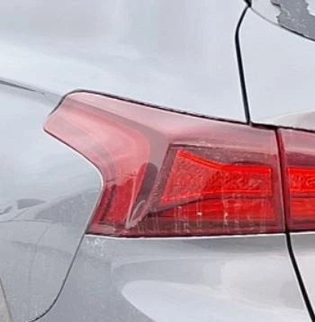 2020 Hyundai Santa Fe Quarter Mount Driver LH Tail Light Lamp OEM OEM used OEM tail light assembly