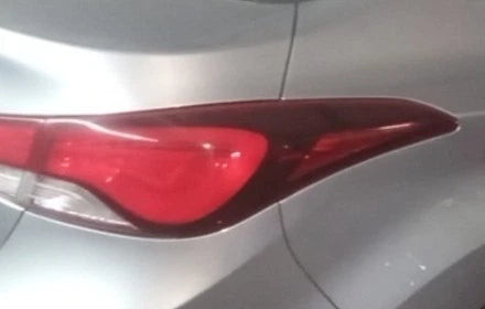 2014-2016 14 15 16 Hyundai Elantra Passenger RH Quarter Mounted Tail Lamp OEM used OEM tail light assembly