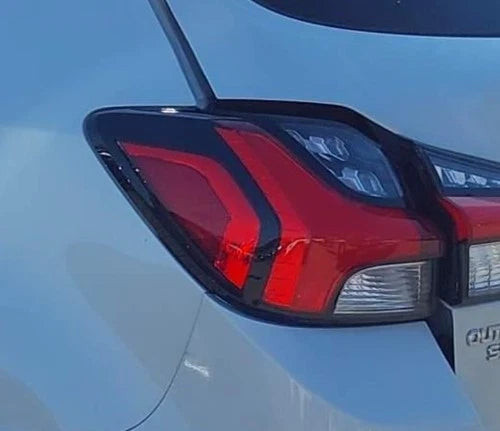 2020-2024 Mitsubishi Outlander Sport LH Driver Quarter Panel Mounted Tail Light used OEM tail light assembly