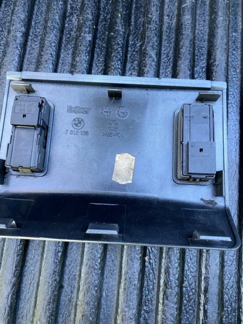 BMW 745i Sunroof Gray Used OEM Overhead Console