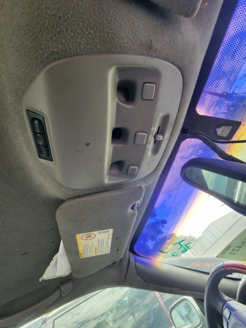 1999-2001, 2003-2004 Cadillac Seville Used Overhead Console