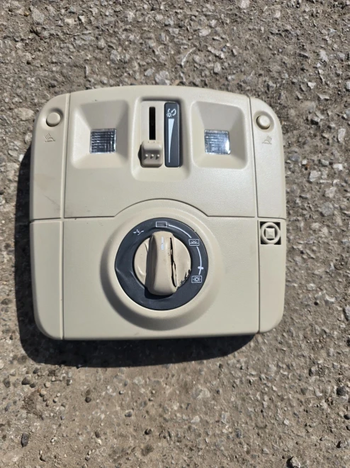 2005 Cadillac CTS Used Overhead Console