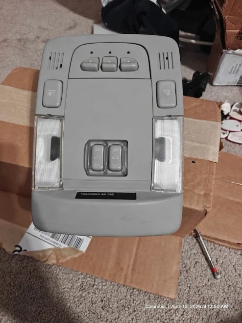 2009-2011 Cadillac DTS Sunroof Homelink Grey Used Overhead Console