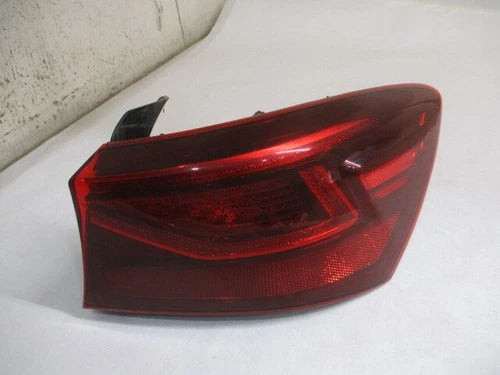 Kia Forte RH Passenger LED Outer Tail Brake Light Lamp OEM OEM used OEM tail light assembly