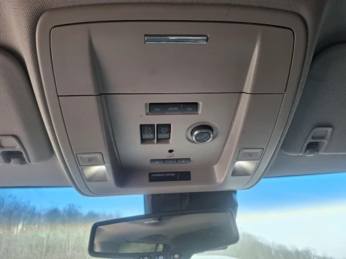 2015-2020 Cadillac Escalade Front Sunroof Used Overhead Console 3953533