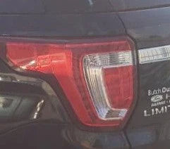 2016-2019 Ford Explorer LH Driver Tail Light Lamp OEM used OEM tail light assembly