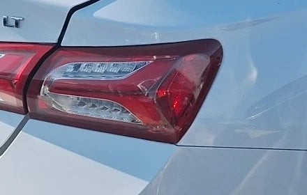 2020-2025 Chevrolet Malibu Quarter Mount Passenger RH Tail Light Lamp OEM OEM used OEM tail light assembly