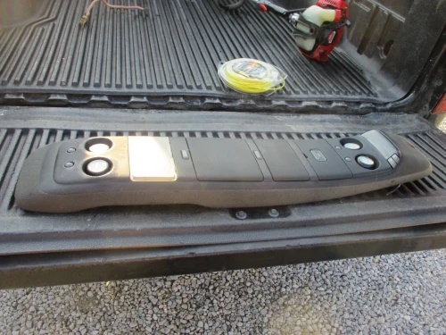 1998-2004 Chevrolet / GMC S10 / Blazer / Jimmy Gray Used OEM Overhead Console
