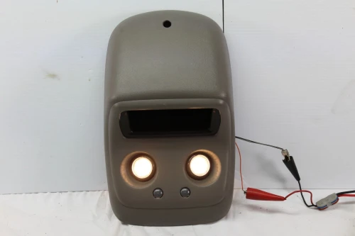 2000-2002 Chevrolet / GMC / Ram Silverado / Sierra / 1500 Gray Used OEM Overhead Console 1076987