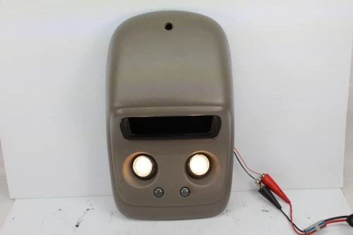 2000-2002 Chevrolet / GMC / Ram Silverado / Sierra / 1500 Gray Used OEM Overhead Console 425161714