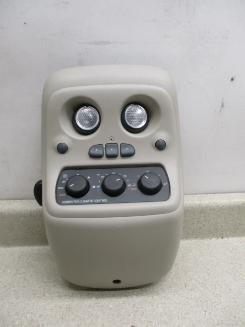 2000-2002 Chevrolet / GMC Tahoe / Yukon Homelink With Climate Controls Used Overhead Console