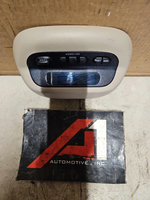 2000-2005 Chevrolet Impala Front Sunroof Tan Used OEM Overhead Console