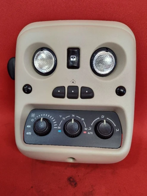 2003-2006 Chevrolet / GMC / Cadillac Suburban / Escalade / Yukon Sunroof Beige Used Overhead Console