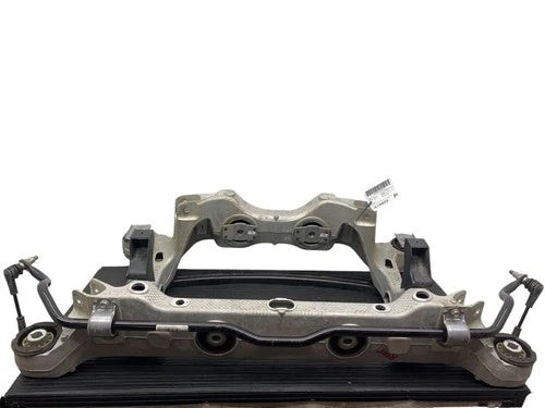 2021-2023 FORD MUSTANG MACH-E OEM REAR SUBFRAME CROSS MEMBER & SWAY BAR *20K* used OEM sway bar
