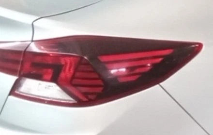 2019-2020 Hyundai Elantra Passenger RH Quarter Mounted Tail Lamp Light OEM used OEM tail light assembly