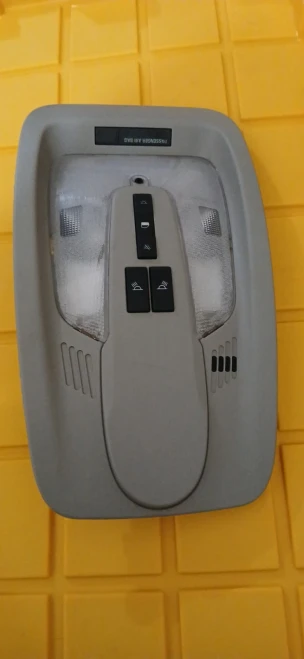 2011 Chevrolet Equinox Used Overhead Console
