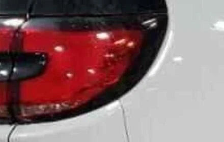2021-2025 Chrysler Pacifica Passenger RH Quarter Mounted Tail Light Lamp OEM OEM used OEM tail light assembly