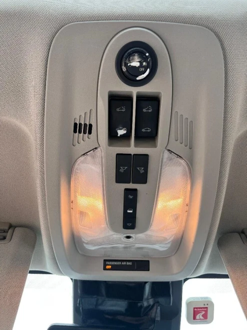 2012 Chevrolet / GMC Equinox / Terrain Used Overhead Console