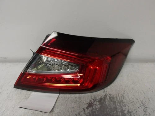 2019-2021 Honda Clarity Passenger RH Tail Light Lamp OEM used OEM tail light assembly