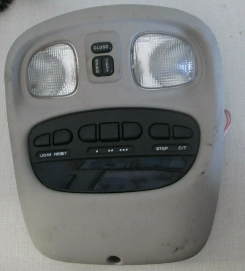 1998-2004 Chrysler 300M / Concorde Sunroof Homelink Used Overhead Console