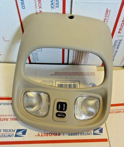 2003 Chrysler 300M Used OEM Overhead Console