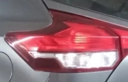 2018-2020 18 19 20 Nissan Kicks Driver LH Quarter Mounted Tail Lamp Light OEM used OEM tail light assembly