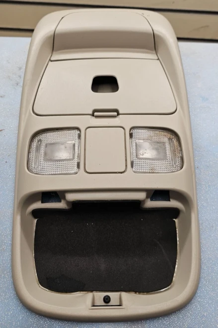 1998-2001 Dodge Ram 1500 Tan Used Overhead Console