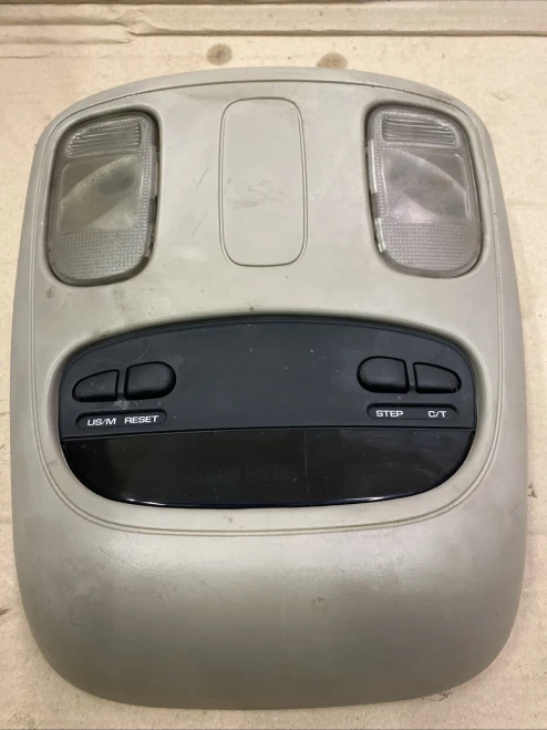 2003-2004 Dodge Ram With Display Used Overhead Console