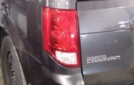 2011-2020 Dodge Caravan Driver Left Quarter Tail Light Tail Lamp OEM used OEM tail light assembly
