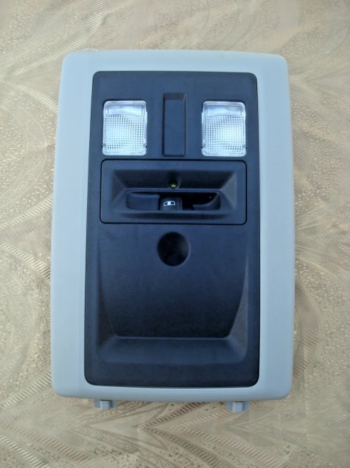 2009-2018 Dodge Ram 1500 Without Homelink Used OEM Overhead Console