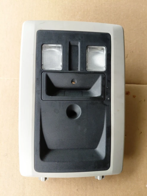 2013-2018 Dodge Ram 1500 Grey Used OEM Overhead Console
