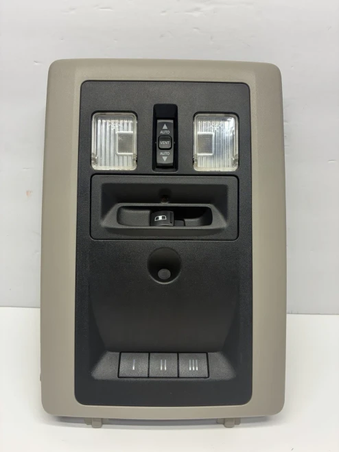 2013-2018 Dodge Ram Rear Sunroof Used Overhead Console