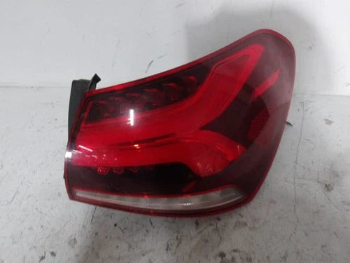 2019 Mercedes-Benz A-Class Passenger RH Tail Light Lamp OEM used OEM tail light assembly