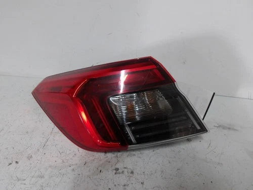 2022-2025 Honda Civic Driver LH Tail Light Lamp OEM used OEM tail light assembly