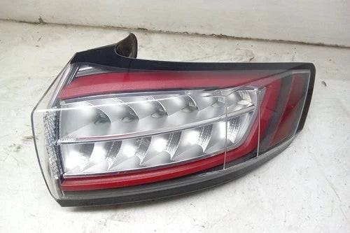 17 2017 Ford Edge Passenger RH Tail Light Lamp OEM used OEM tail light assembly
