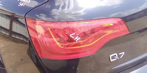 10-15 Audi Q7 LH Driver Tail Light Lamp Gate Mount OEM OEM used OEM tail light assembly