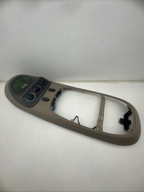 2000-2005 Ford Excursion Used Overhead Console