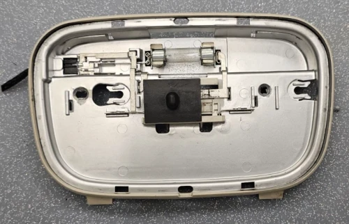 2001-2007 Ford / Mercury / Mazda Escape / Mariner / Tribute Used Overhead Console